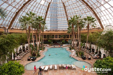 Harrah’s Resort .